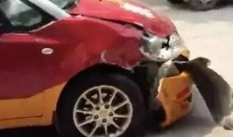 网友爆料车祸事件视频播放,惊心动魄！网友爆料车祸现场视频引发网友热议